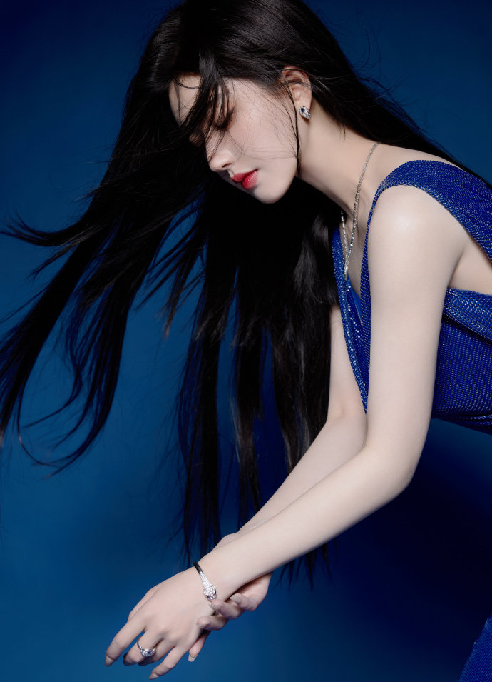 18种禁用深夜看奶app视频